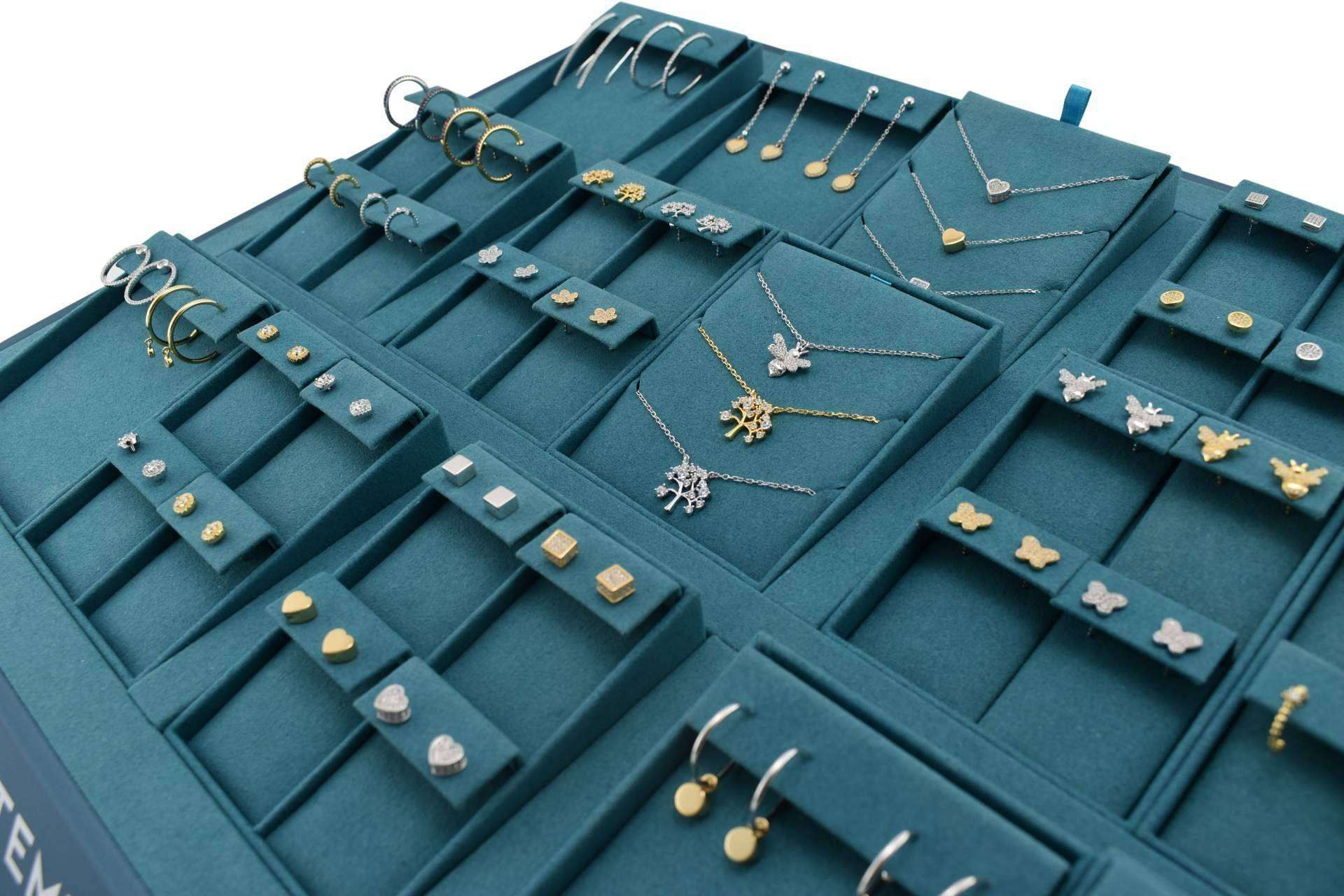 Trends in Wholesale Jewelry, What Retailers are looking in 2024